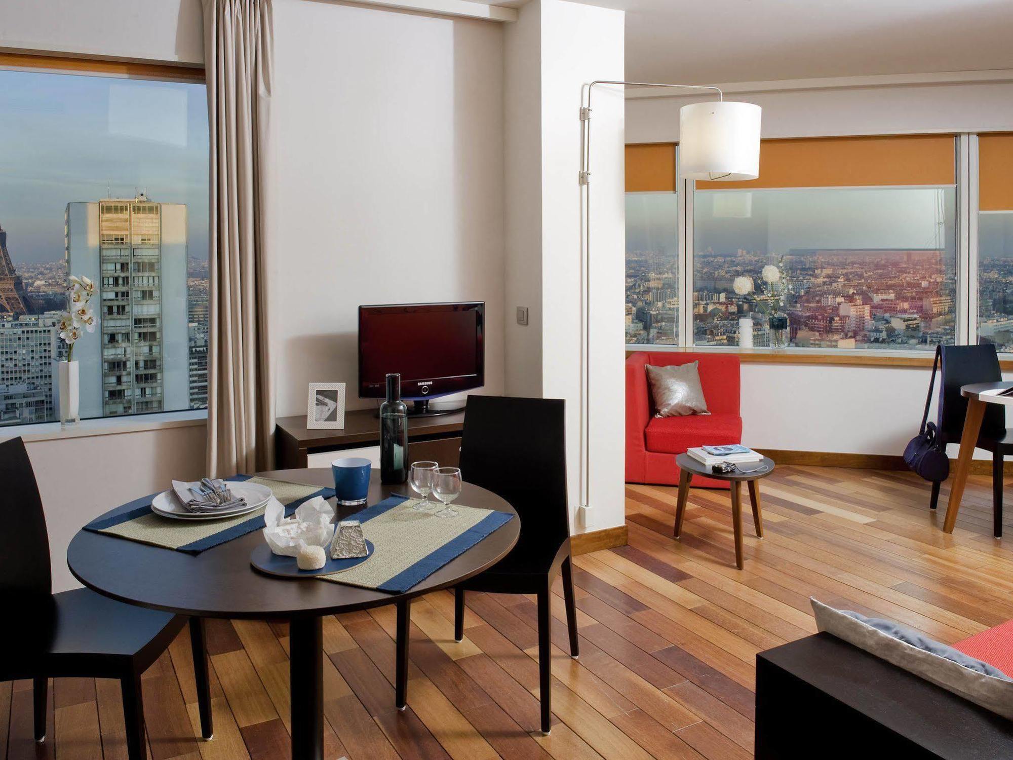Aparthotel Adagio Paris Centre Tour Eiffel Esterno foto